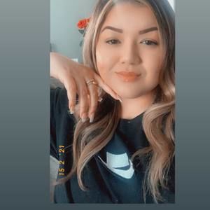 Meet your Posher, Jasmin